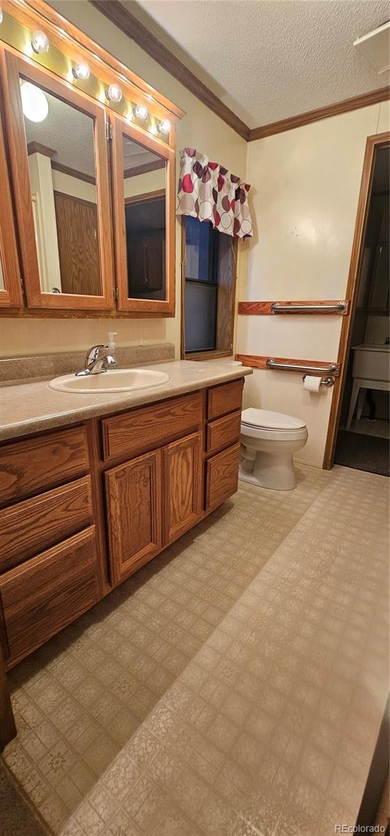 401 Iowa Avenue Seibert CO 80834