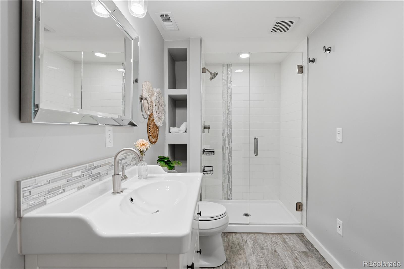 6634 E Easter Place Centennial CO 80112