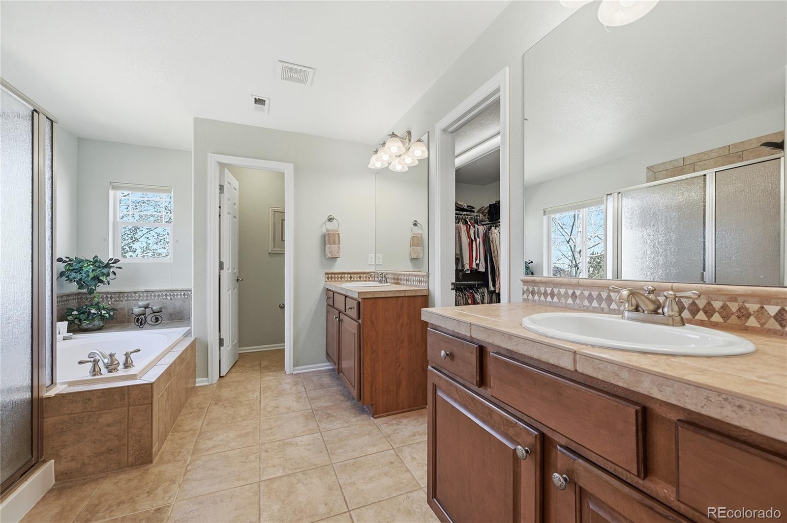 25853 E Peakview Place Aurora CO 80016