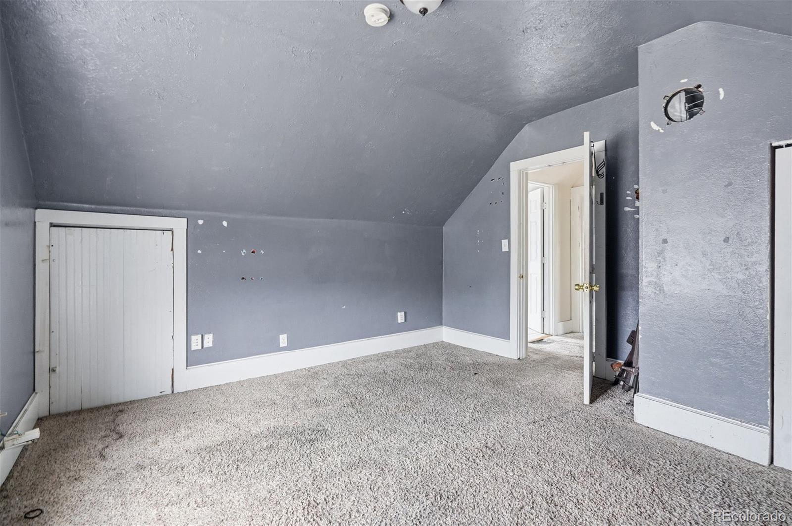 5596 S Sycamore Street Littleton CO 80120