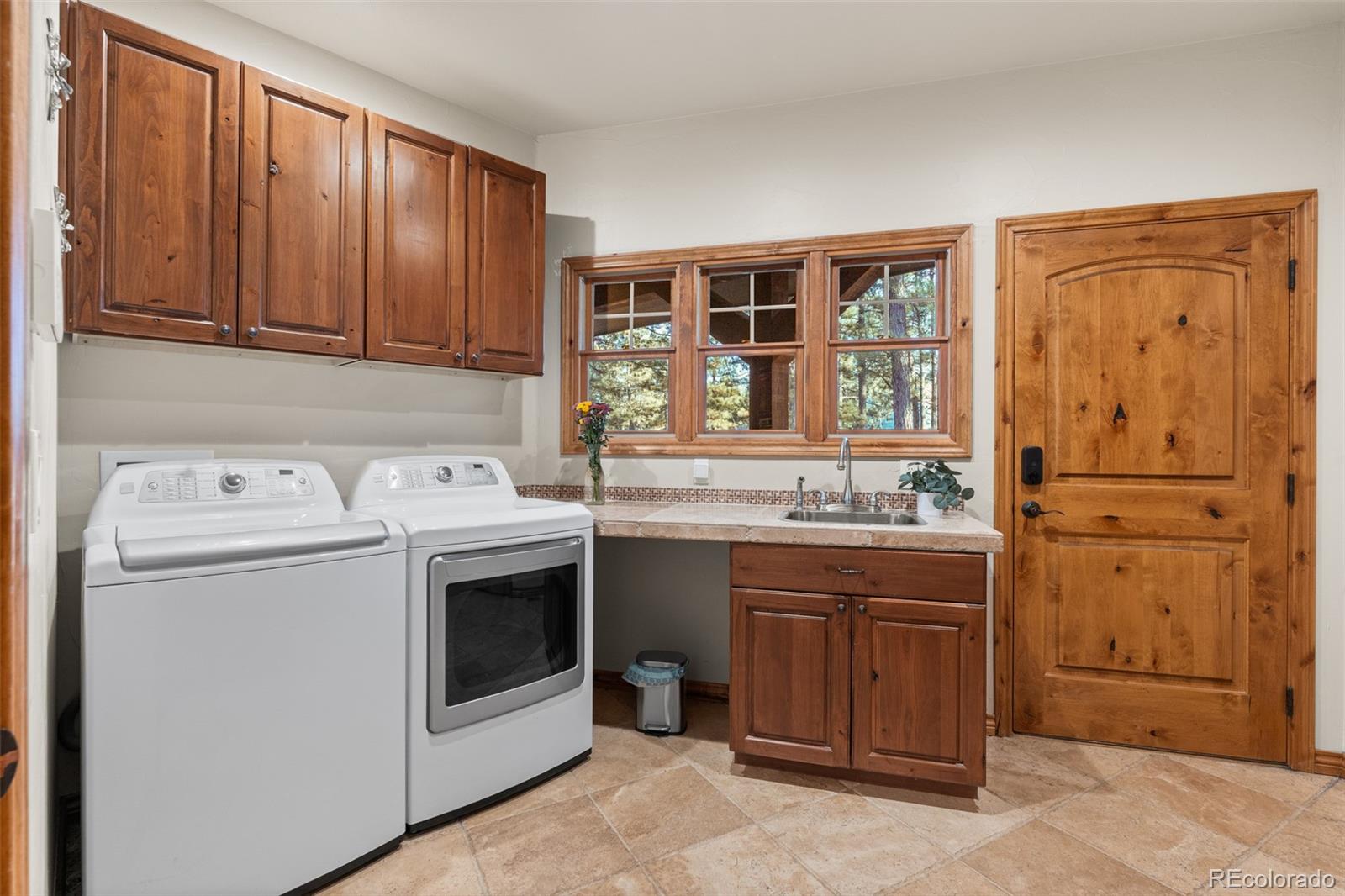 1485 Gore Circle Larkspur CO 80118