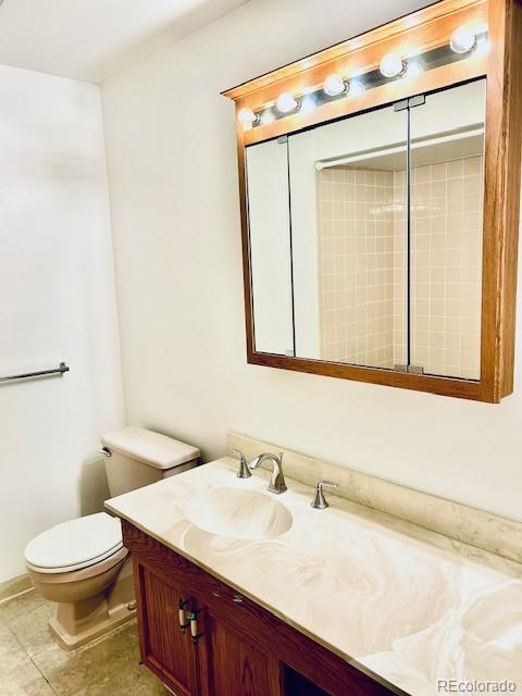 2352 S Holland Street Lakewood CO 80227