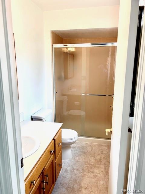 2352 S Holland Street Lakewood CO 80227