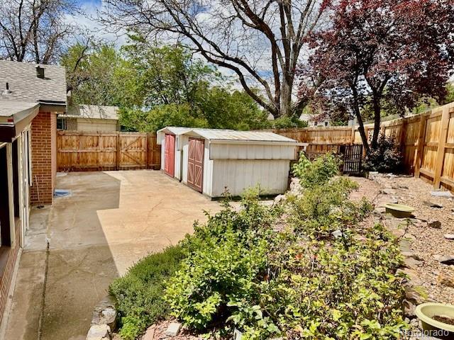 2352 S Holland Street Lakewood CO 80227