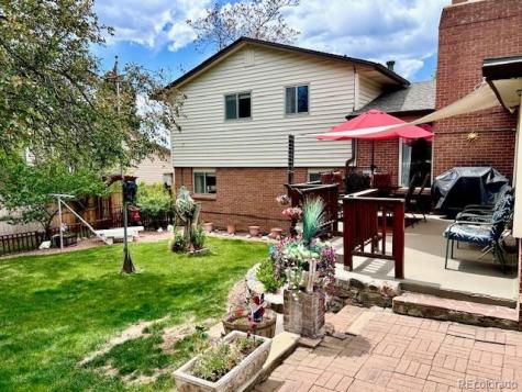 2352 S Holland Street Lakewood CO 80227