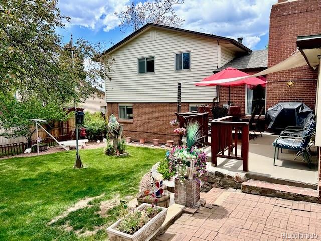 2352 S Holland Street Lakewood CO 80227