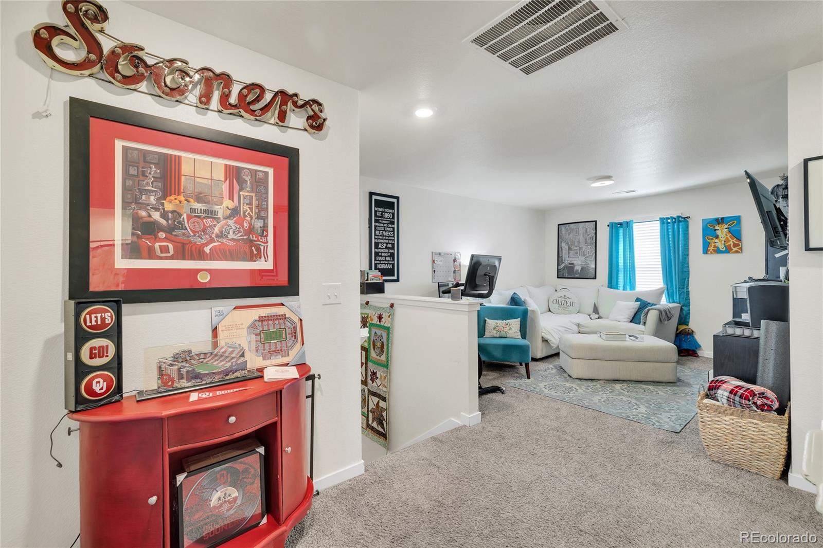 45824 Silverdrop Avenue Bennett CO 80102
