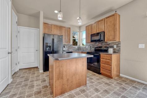 490 Dukes Way Dacono CO 80514