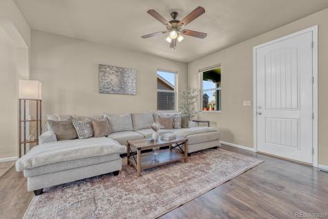 490 Dukes Way Dacono CO 80514