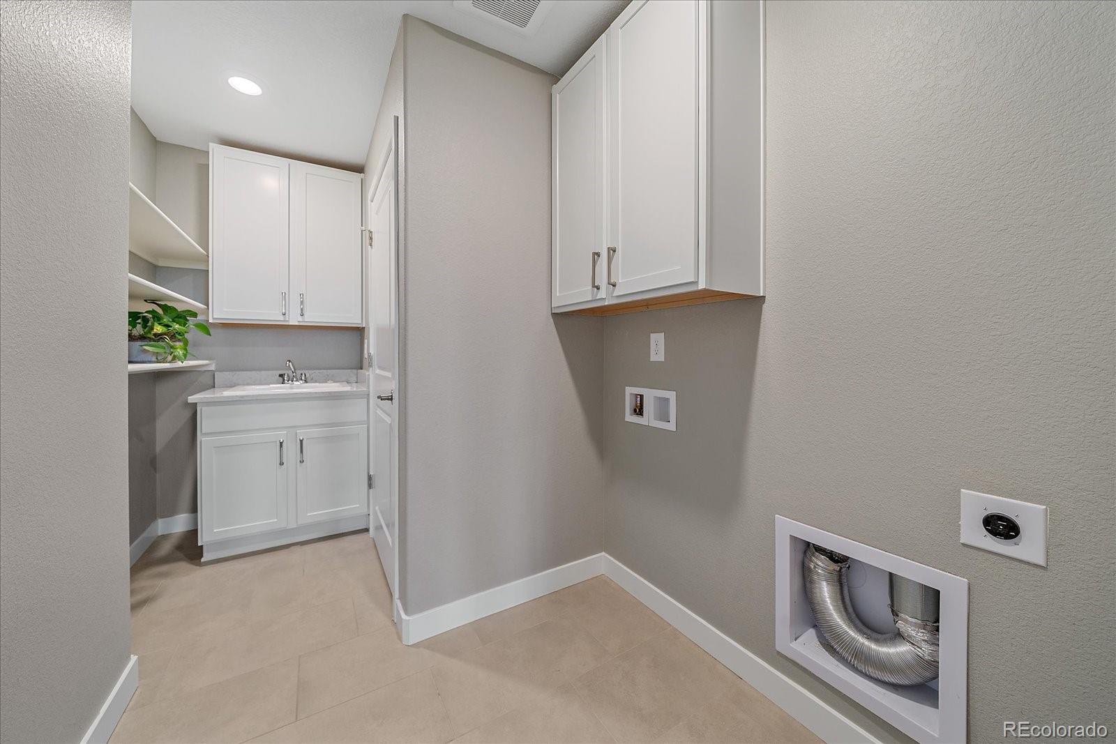 23164 E Piccolo Drive Aurora CO 80016