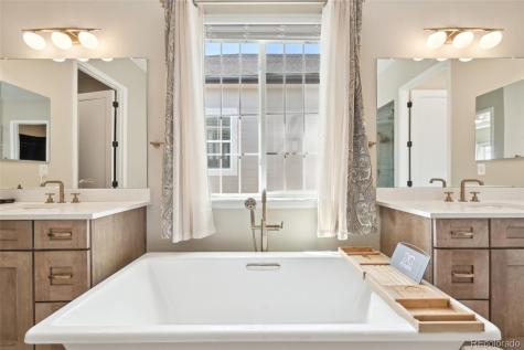 6980 S Yantley Court Aurora CO 80016