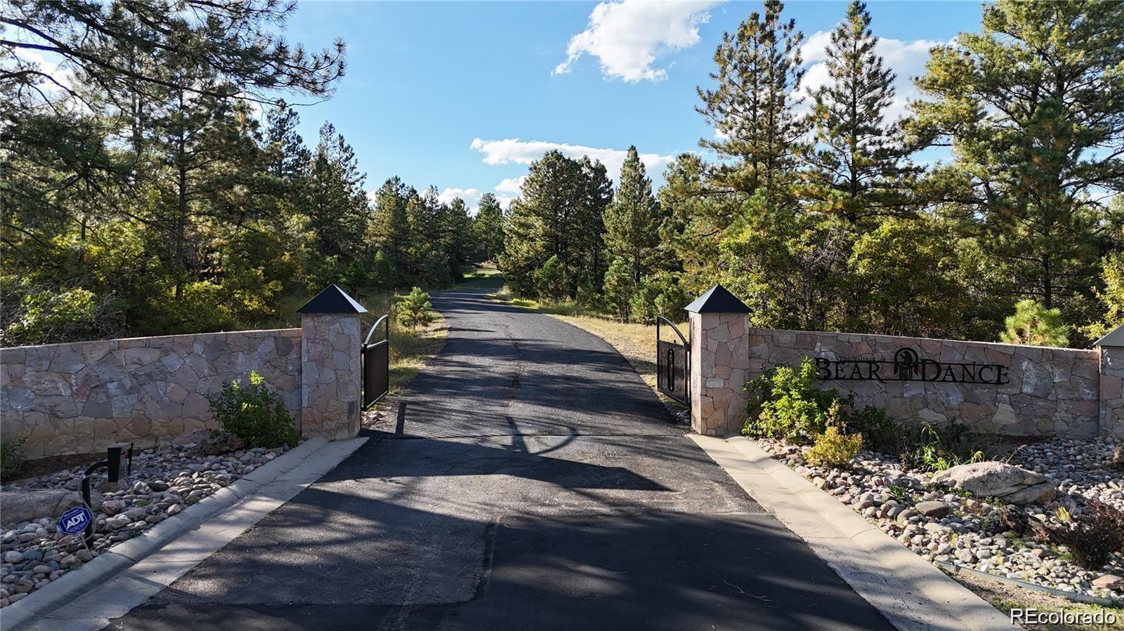 1371 Grayhawk Place Larkspur CO 80118