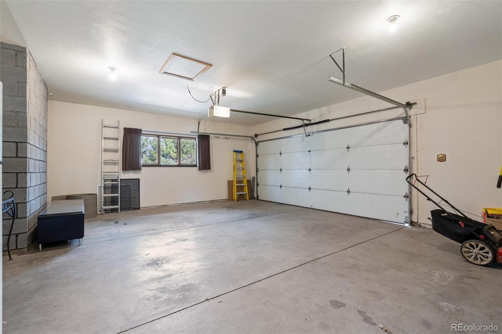 9748 Yukon Court Broomfield CO 80021