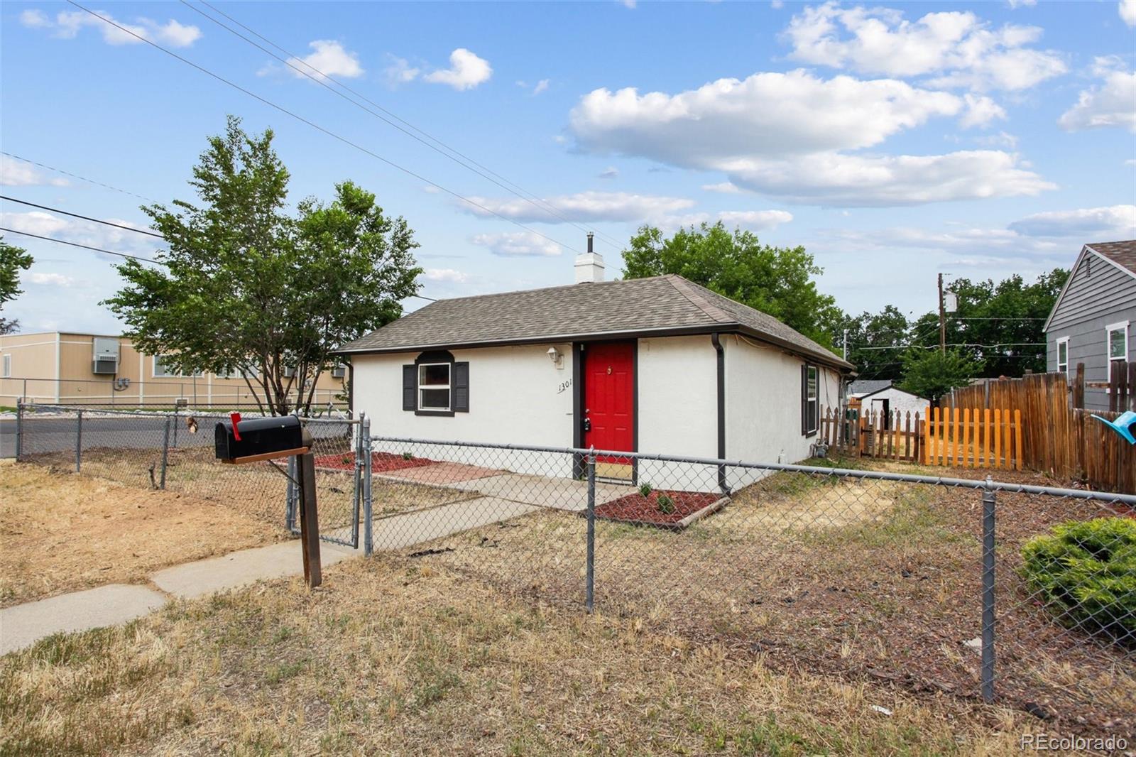 1301 Kenton Street Aurora CO 80010