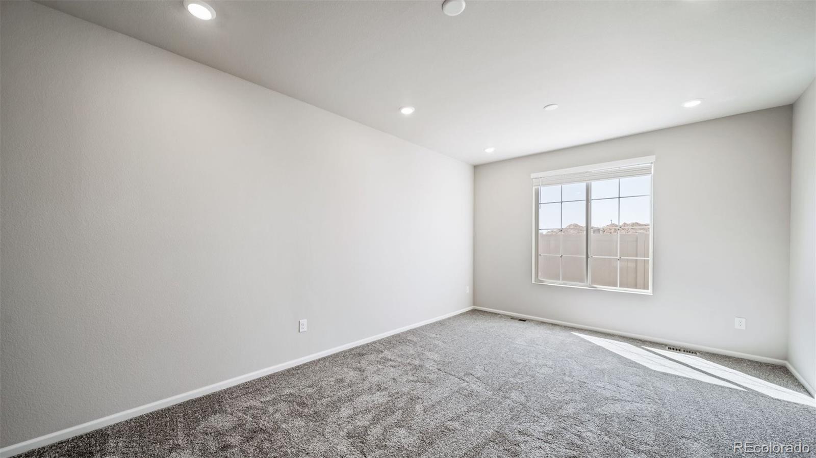 5032 N Tempe Street Aurora CO 80019