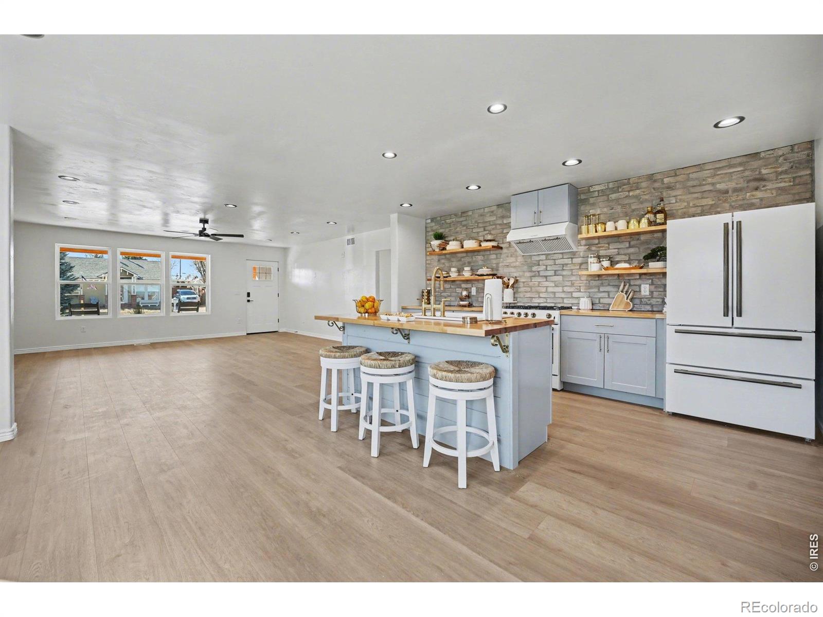 125 6th Street Dacono CO 80514