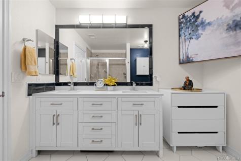 7501 S Addison Way Aurora CO 80016