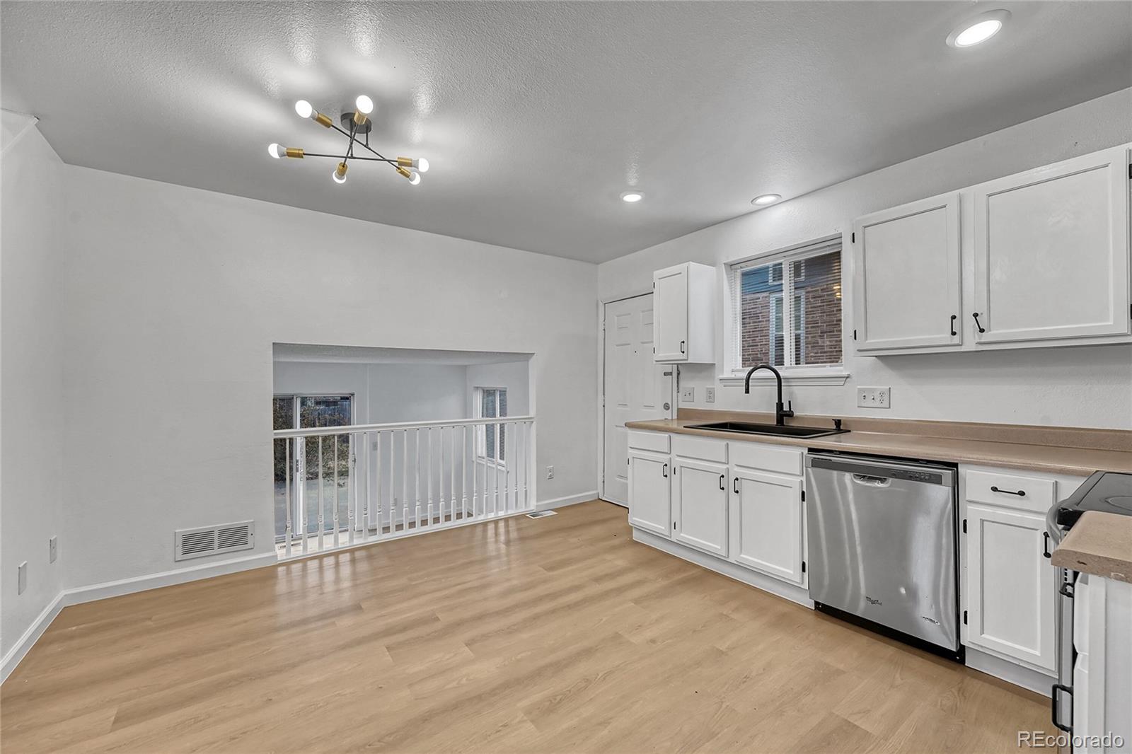 4240 S Ireland Street Aurora CO 80013