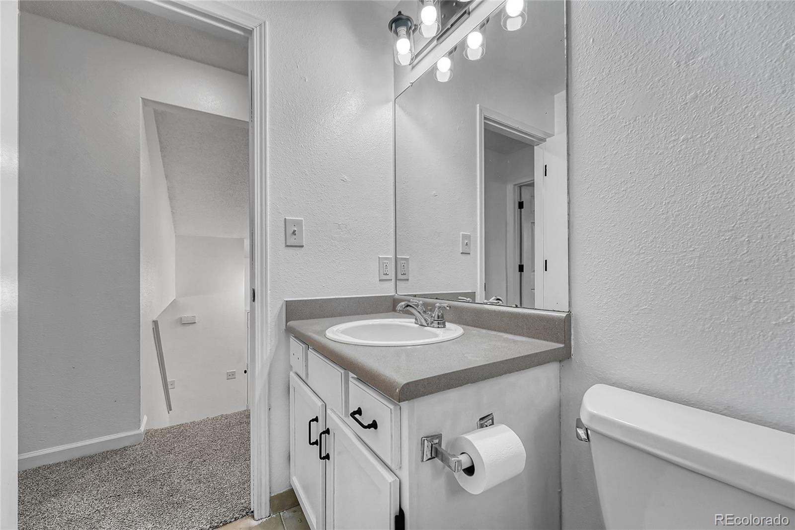 4240 S Ireland Street Aurora CO 80013