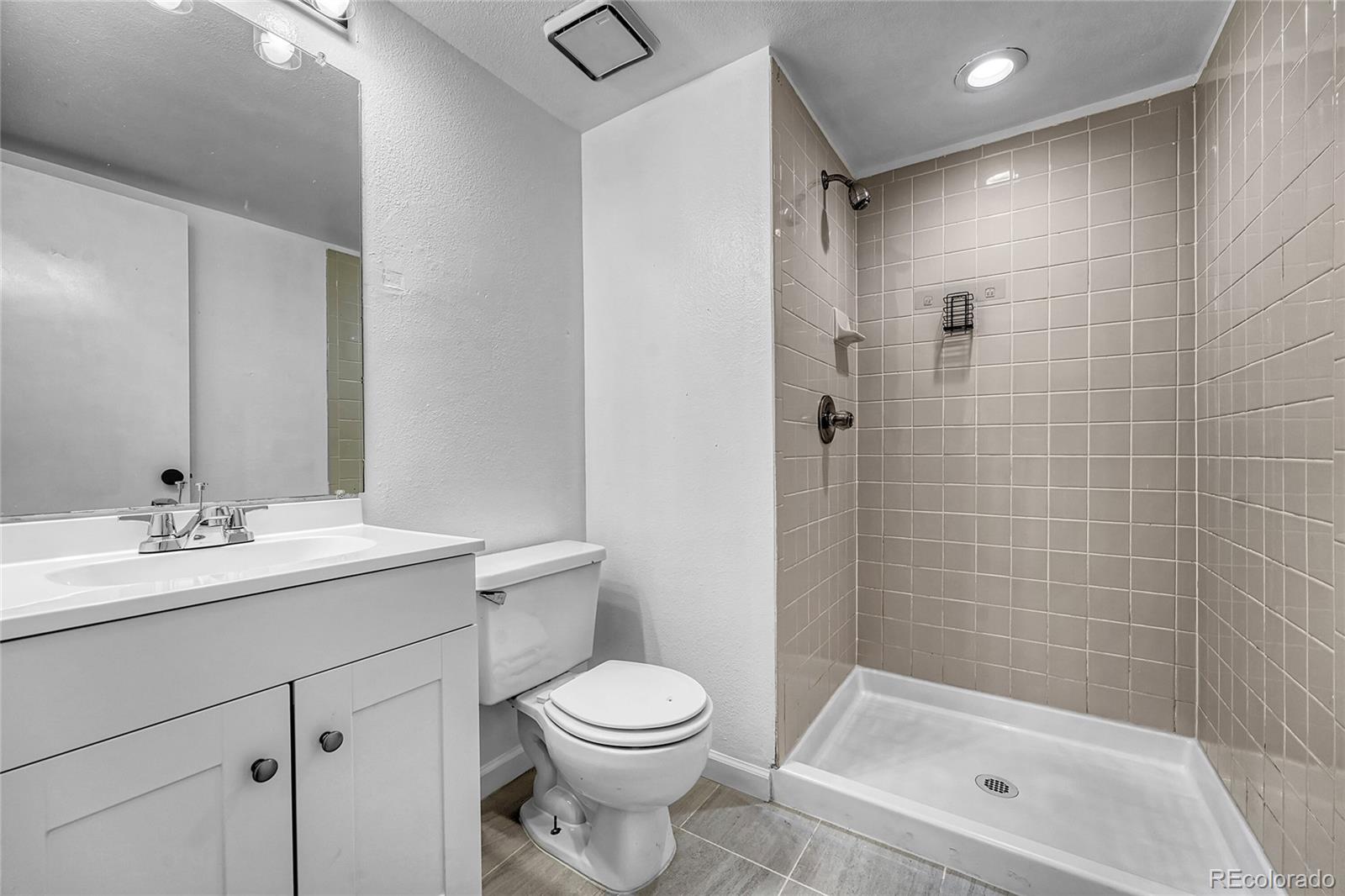 4240 S Ireland Street Aurora CO 80013
