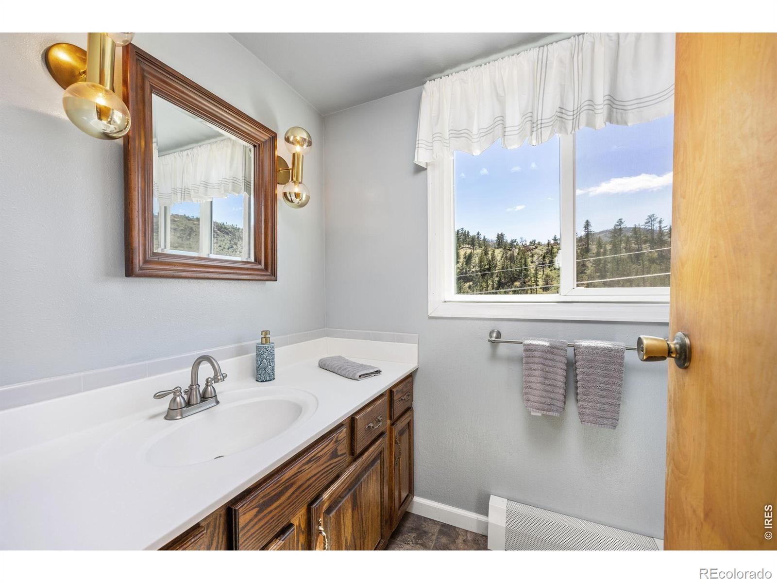 20232 Buckhorn Road Bellvue CO 80512