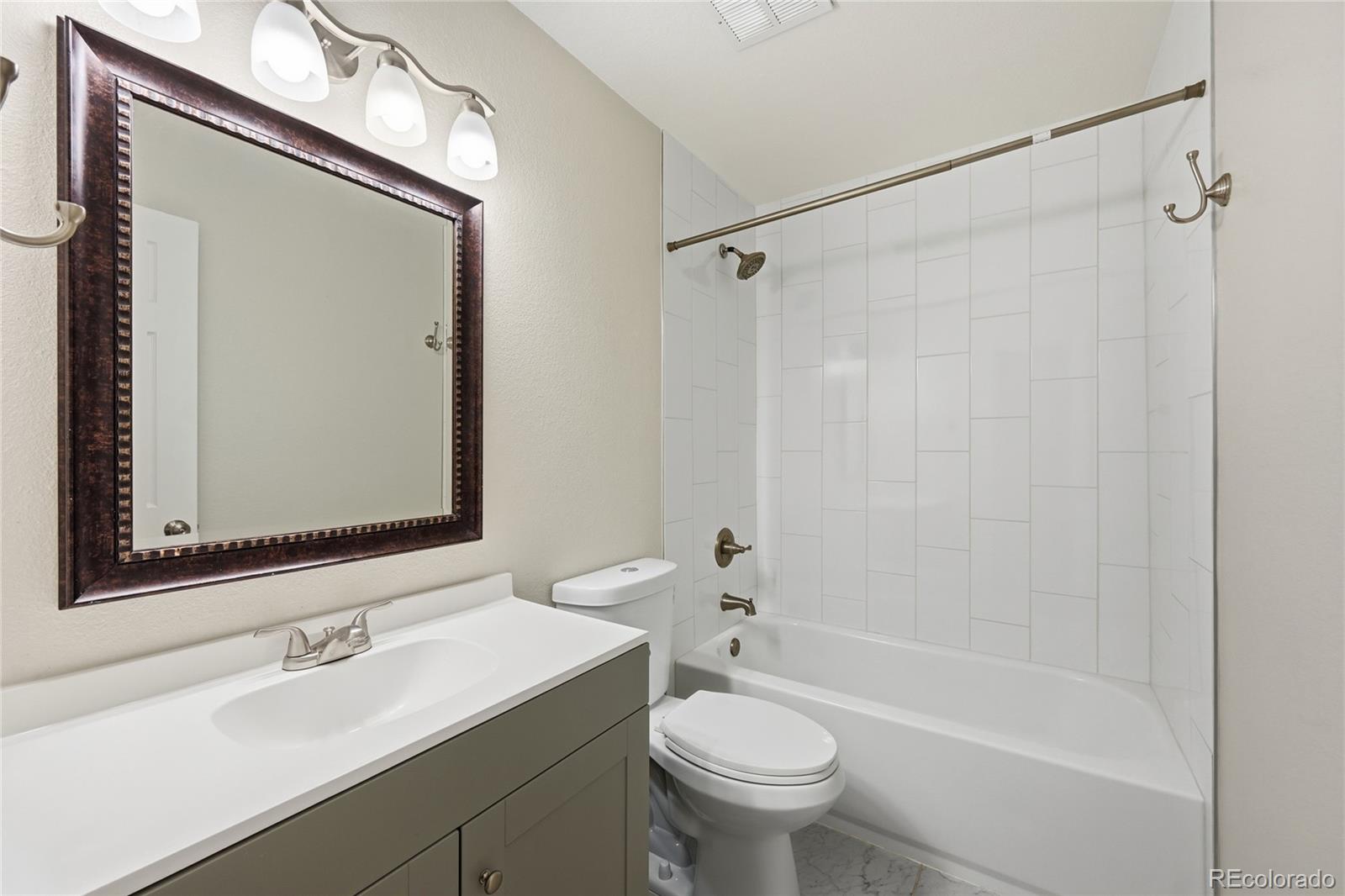 3185 S Ensenada Way Aurora CO 80013