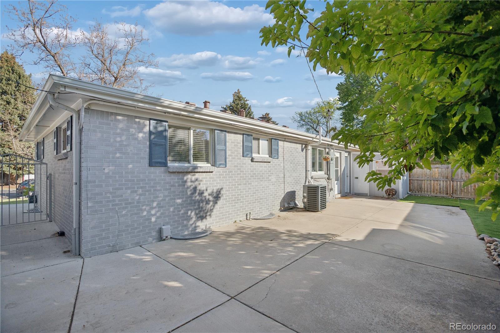6055 Benton Street Arvada CO 80003