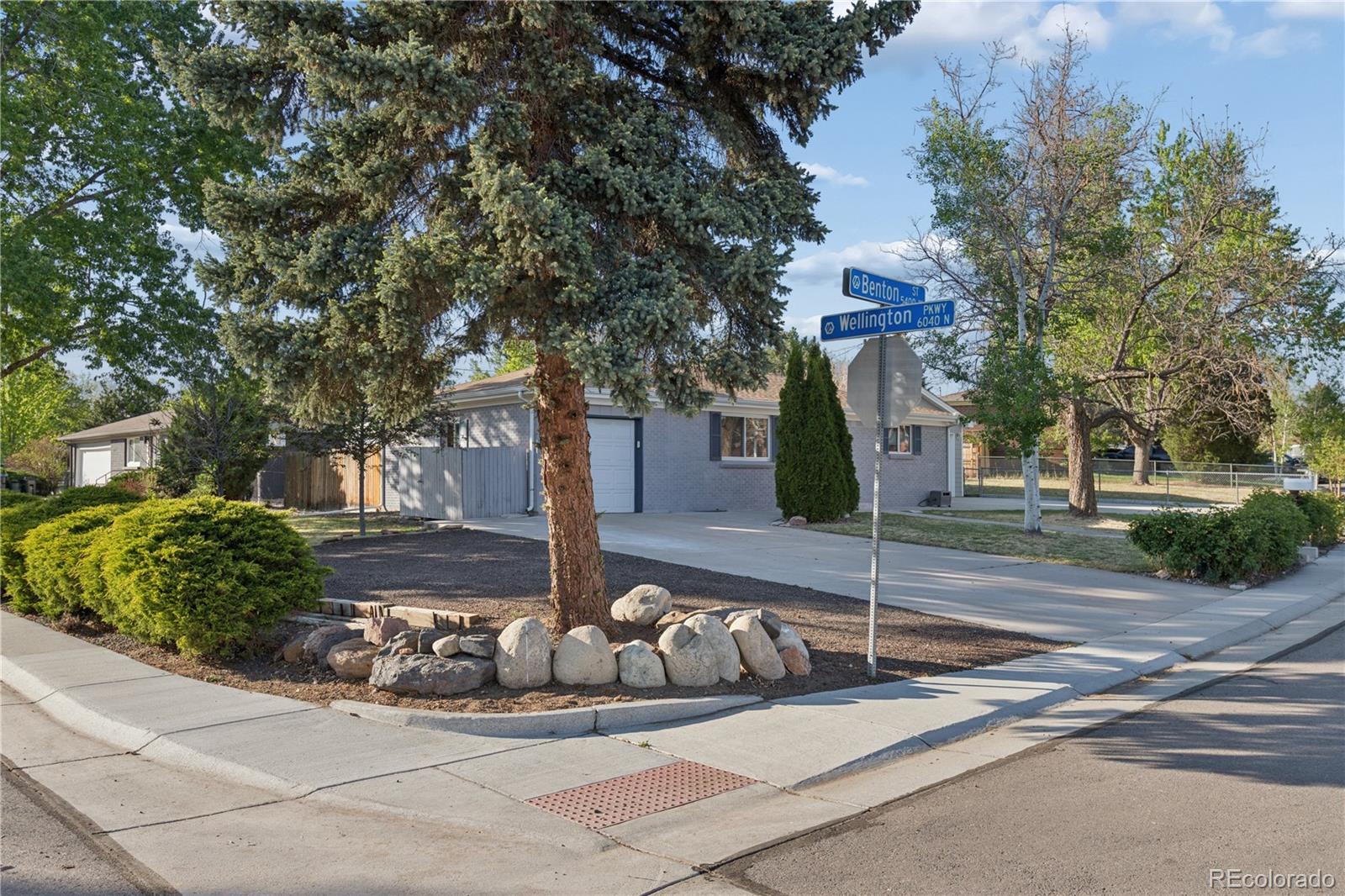 6055 Benton Street Arvada CO 80003