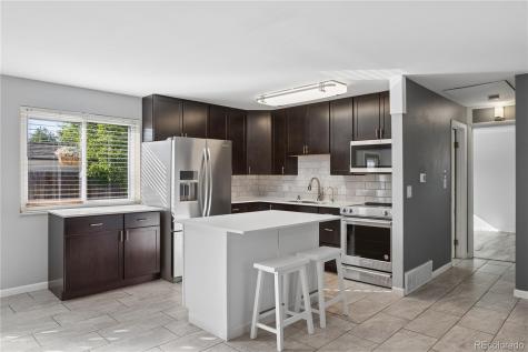 6055 Benton Street Arvada CO 80003