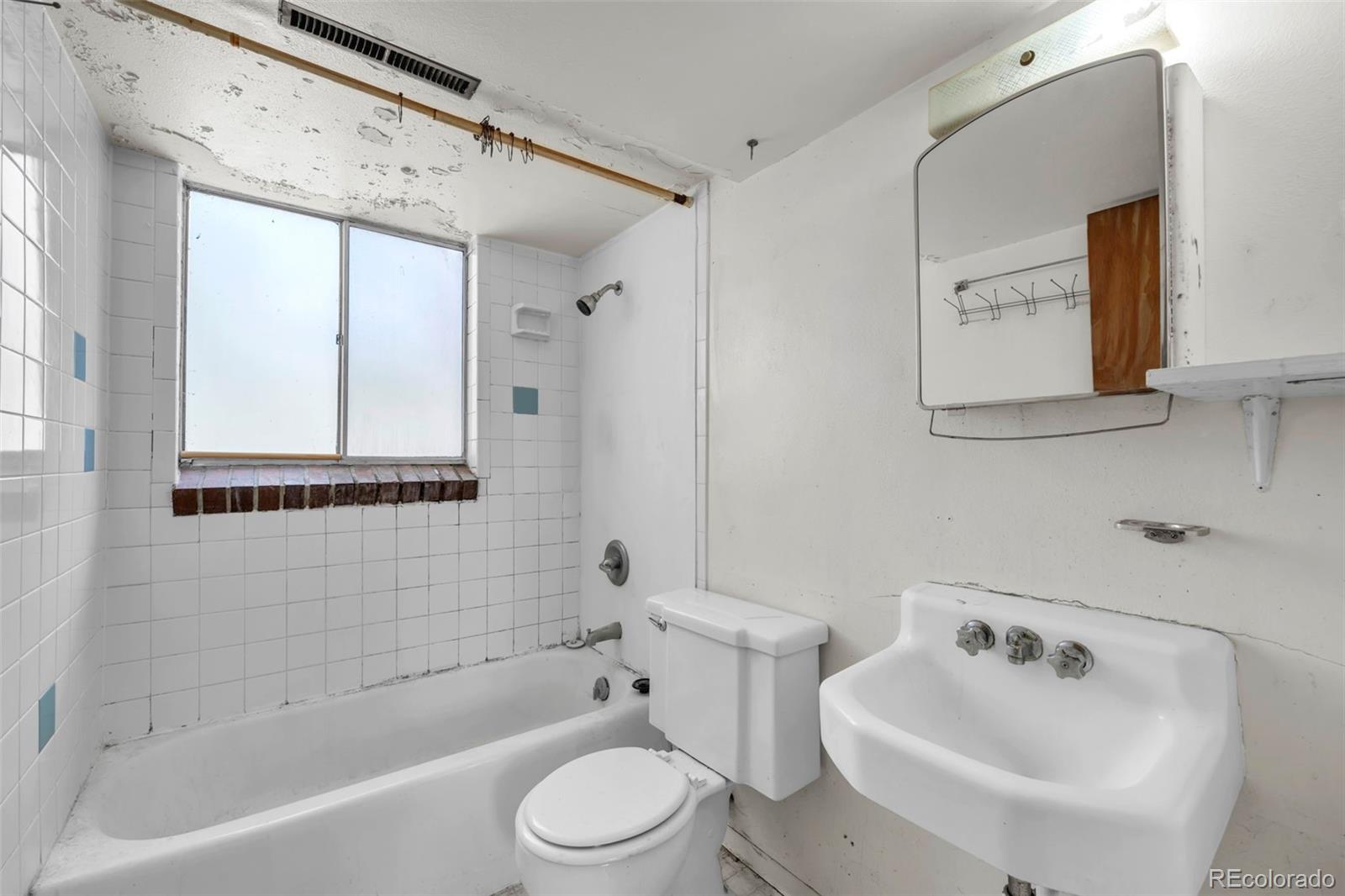 4260 Whitney Place Boulder CO 80305