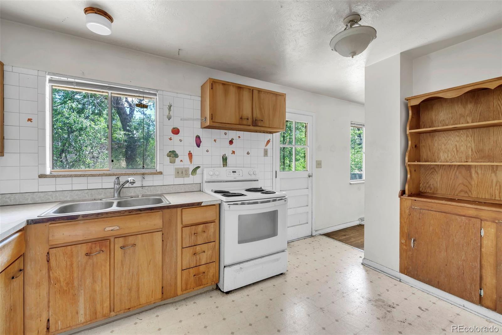 4260 Whitney Place Boulder CO 80305