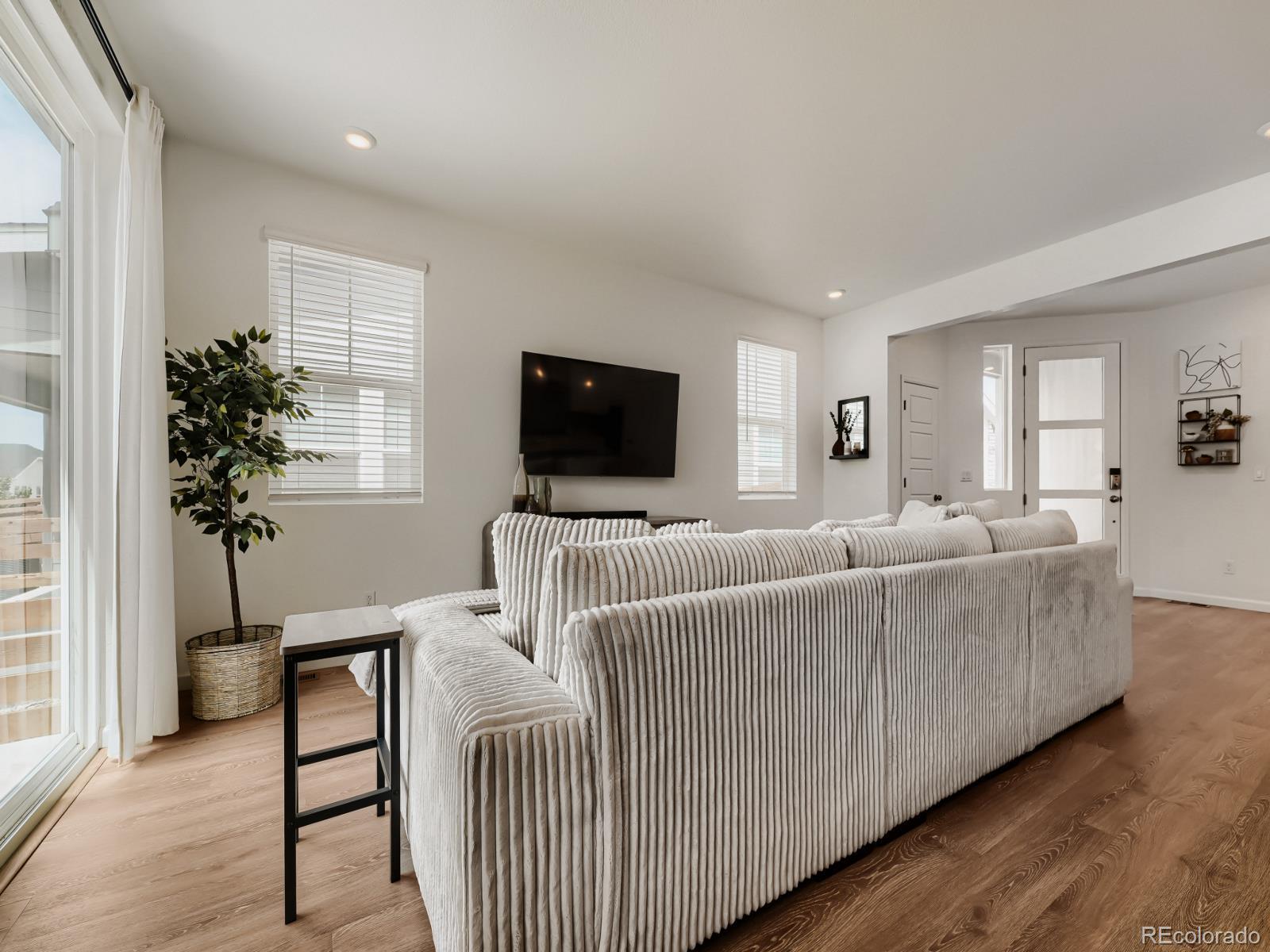 23966 E River Front Drive Aurora CO 80019
