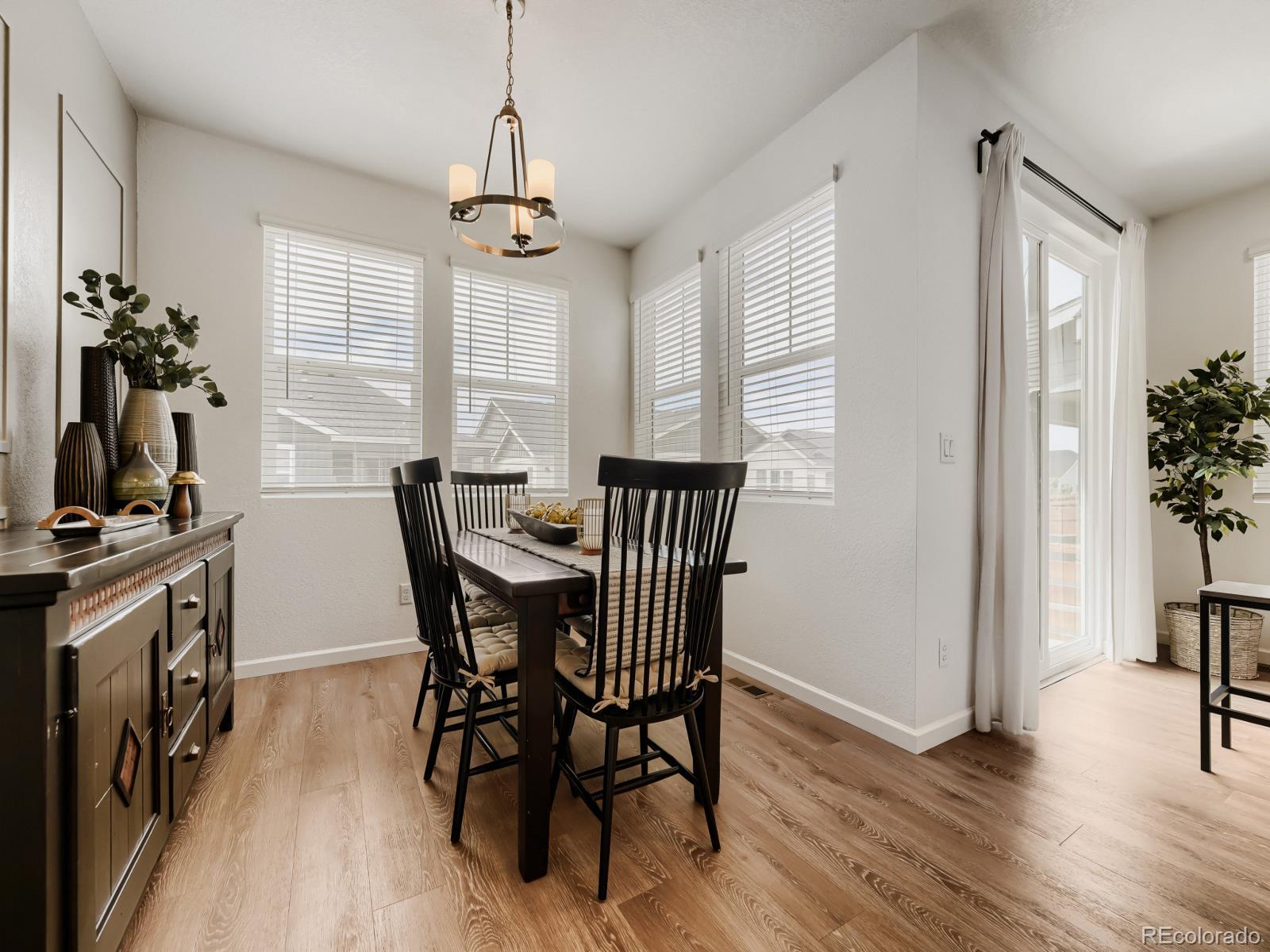 23966 E River Front Drive Aurora CO 80019