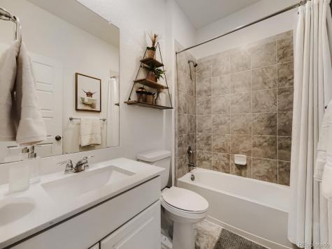23966 E River Front Drive Aurora CO 80019