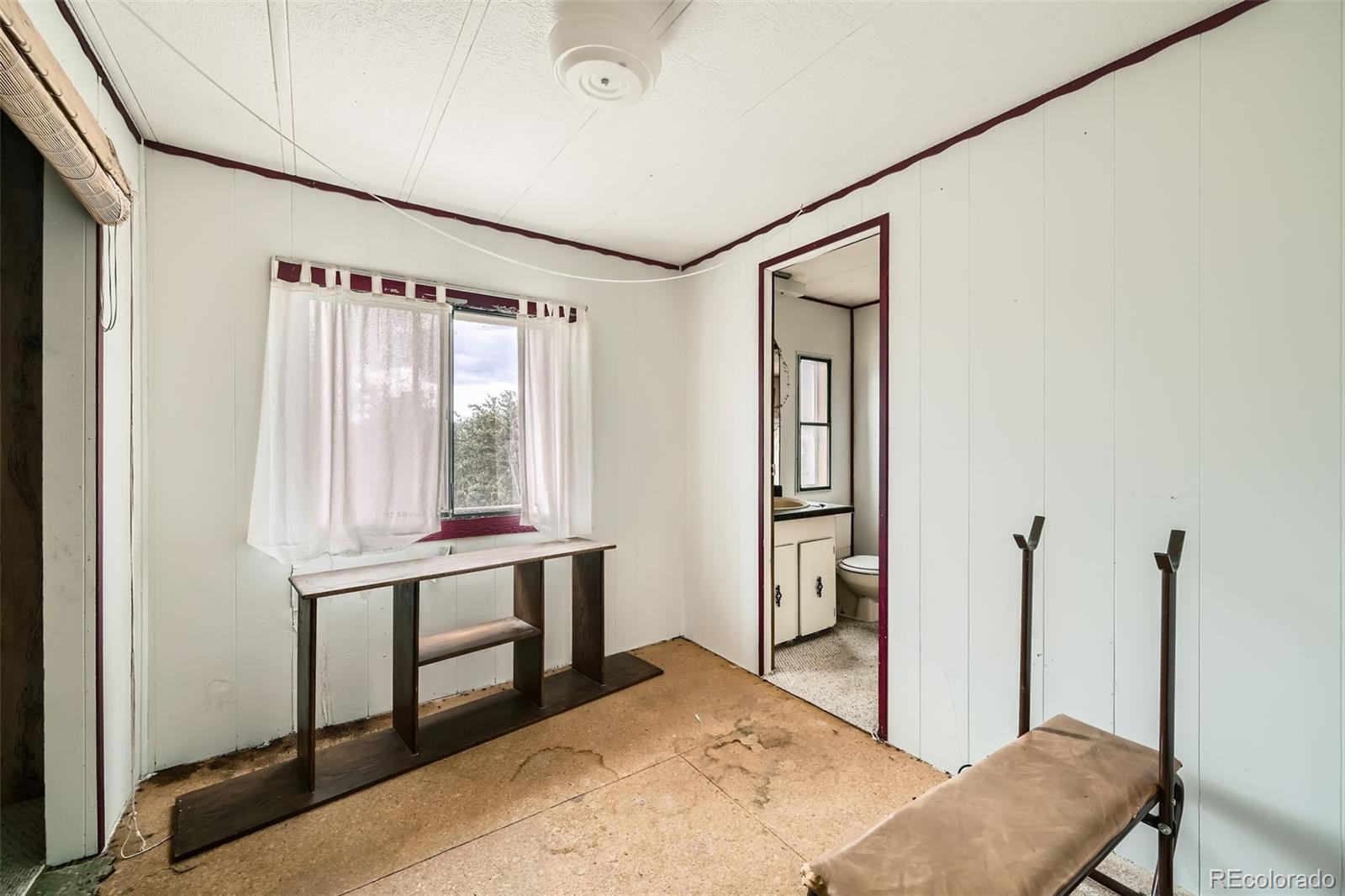 272 Calle Del Sol Florissant CO 80816