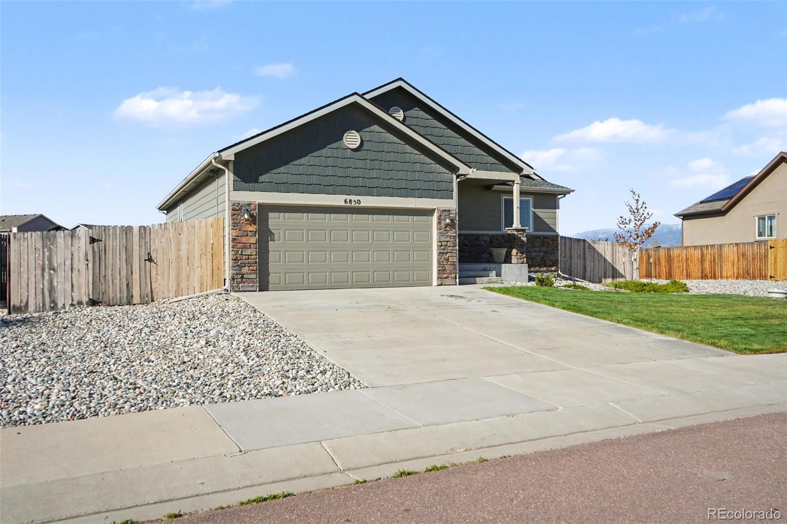 6850 Phantom Way Colorado Springs CO 80925