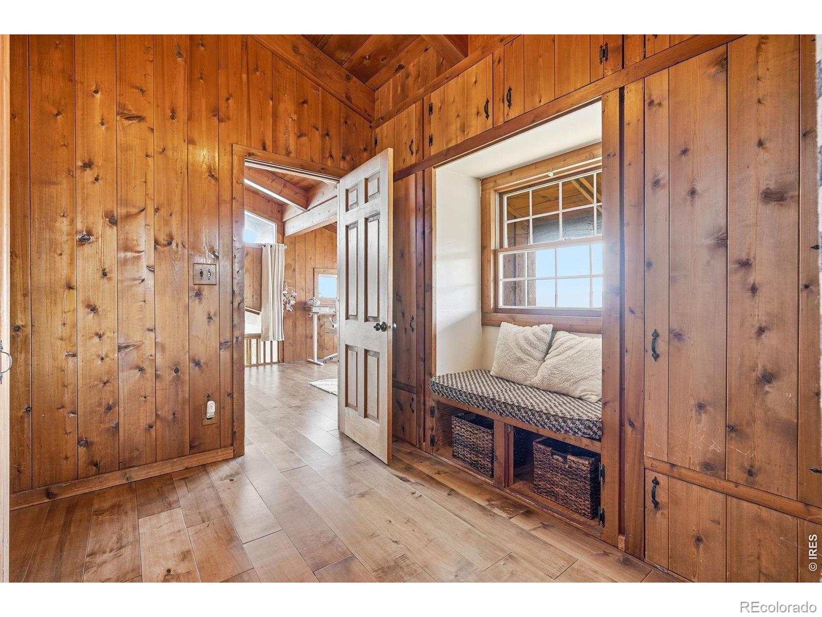 393 Dixon Road Boulder CO 80302