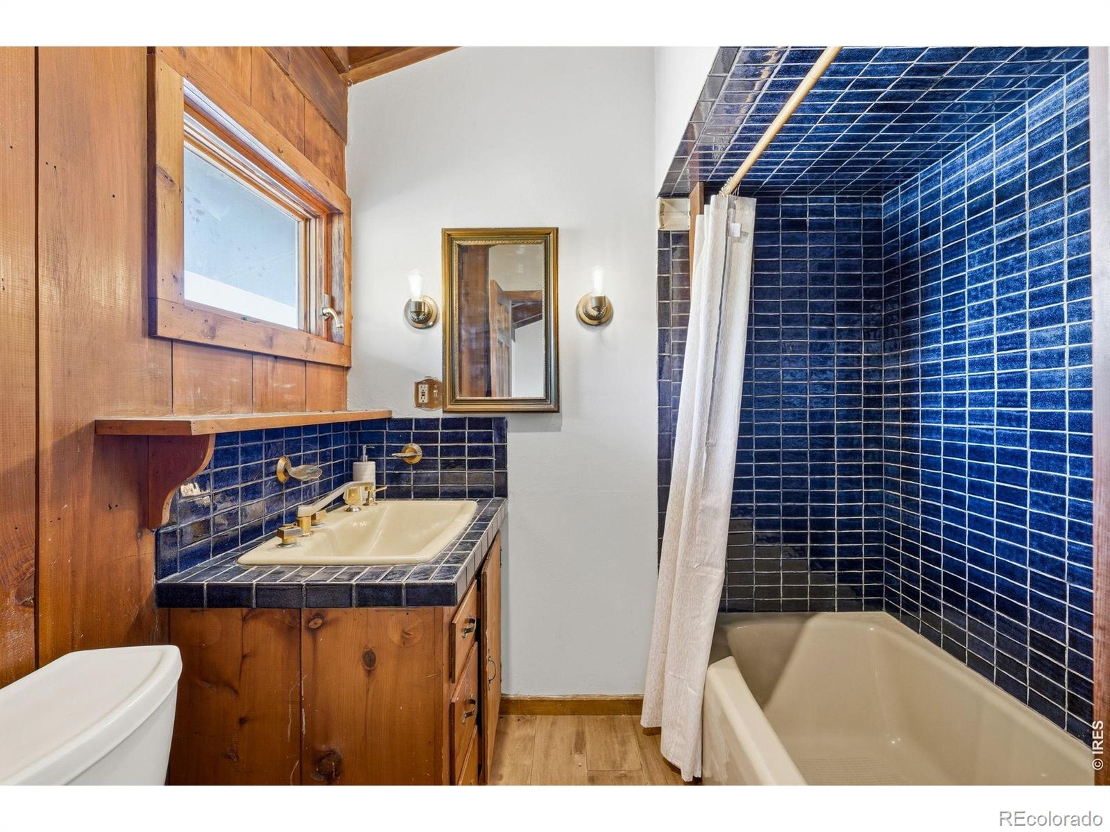 393 Dixon Road Boulder CO 80302