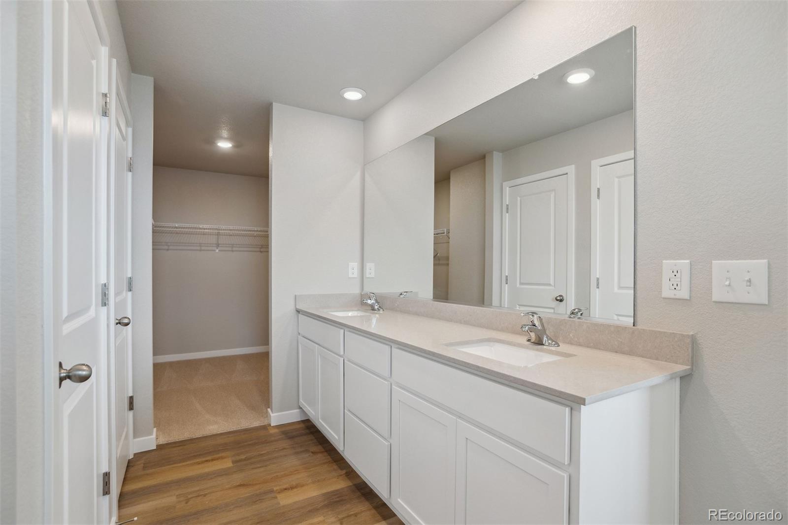 48260 Shetland Drive Bennett CO 80102