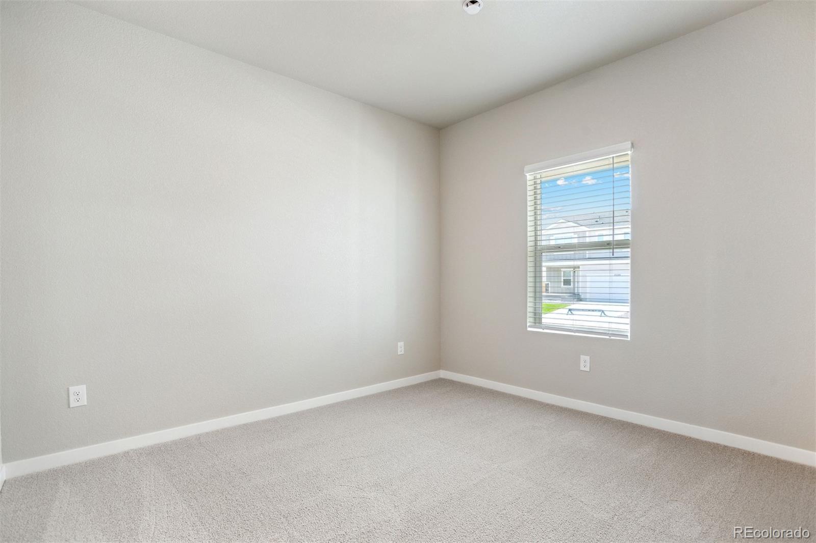 48260 Shetland Drive Bennett CO 80102