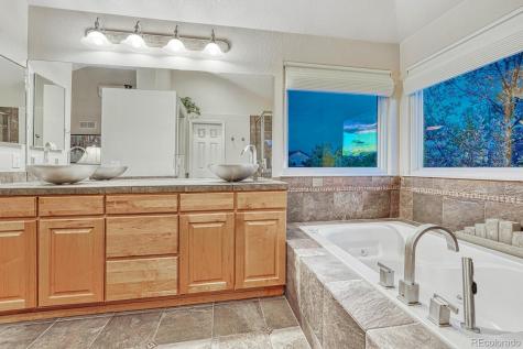 2402 S Miller Court Lakewood CO 80227