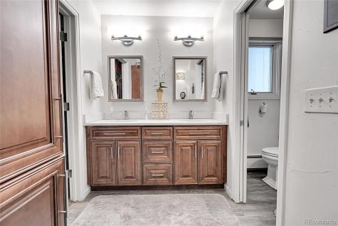 6056 S Coventry Lane E Littleton CO 80123