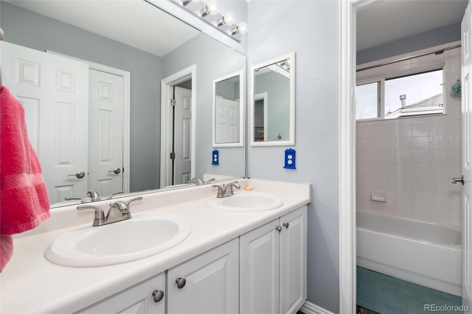 9798 Sylvestor Road Highlands Ranch CO 80129