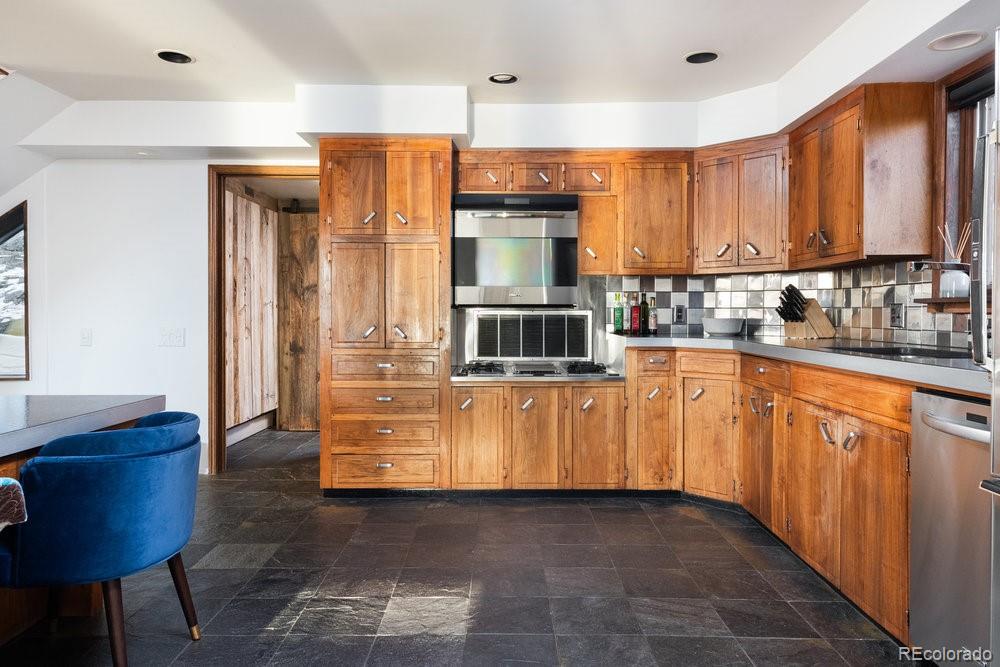 22598 Westview Avenue Golden CO 80401