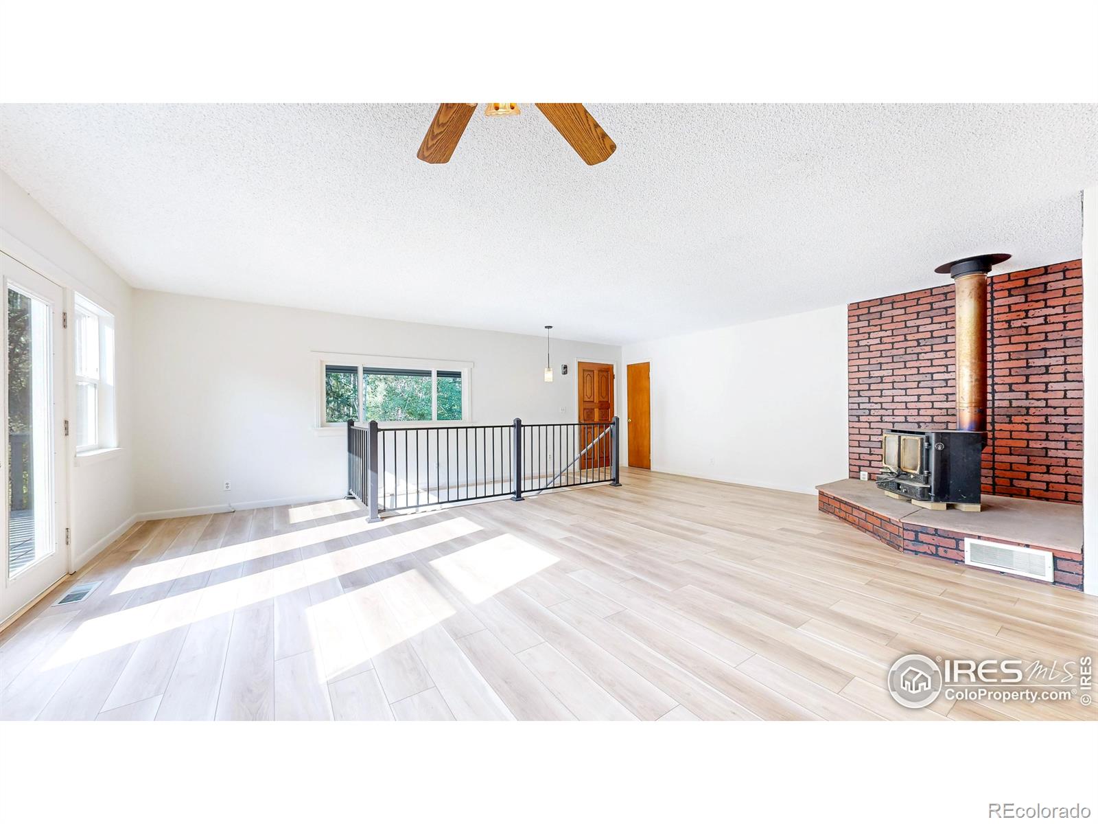 163 West Creek Road Glen Haven CO 80532