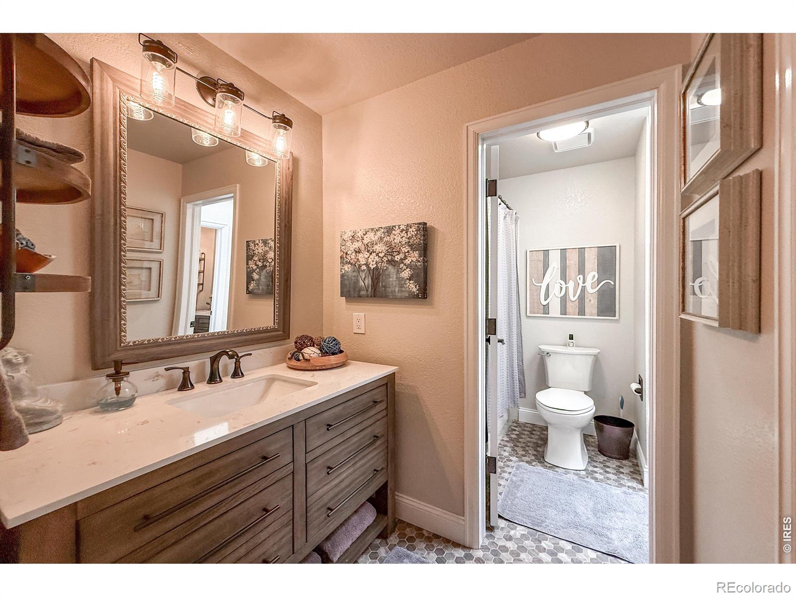 2000 Ridgeview Drive Longmont CO 80504