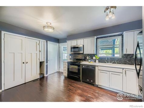 3113 S Independence Court Lakewood CO 80227