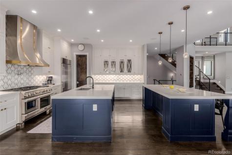 8017 S Valleyhead Way Aurora CO 80016