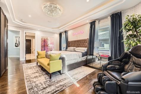 8017 S Valleyhead Way Aurora CO 80016