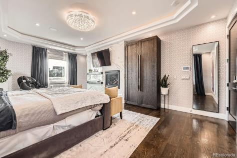 8017 S Valleyhead Way Aurora CO 80016